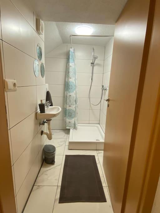 Gaestewohnung In Günzburg Buitenkant foto